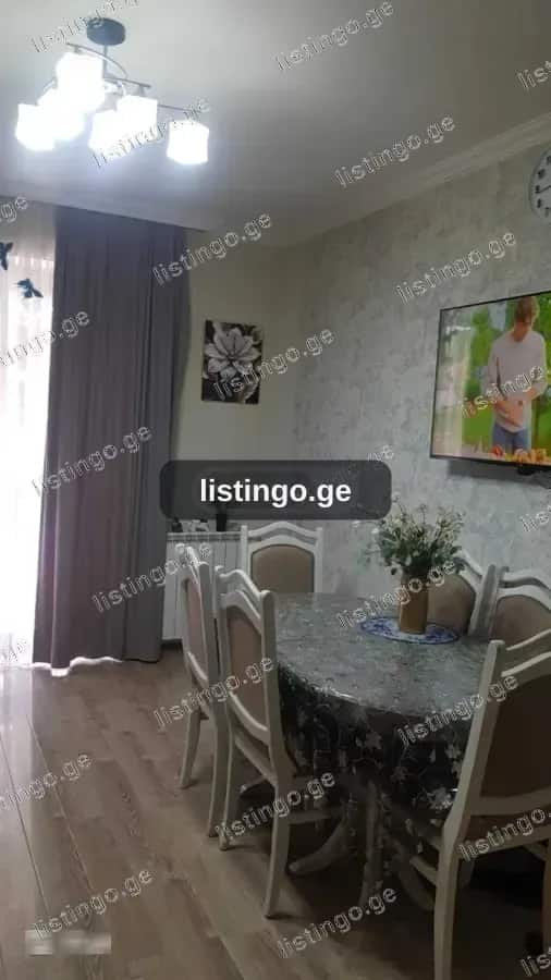 იყიდება 3 ოთახიანი ბინა ნუცუბიძის ფერდობზე